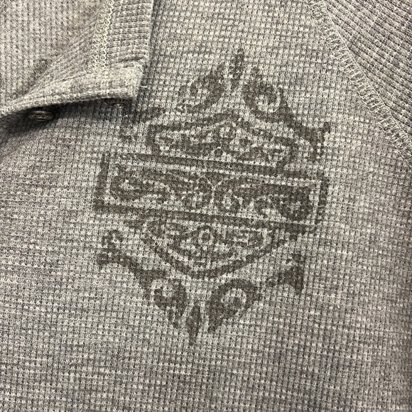 Harley Davidson long sleeve - Picture 3 of 5